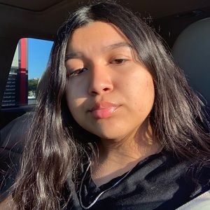 Meet your Posher, Kaitlyn